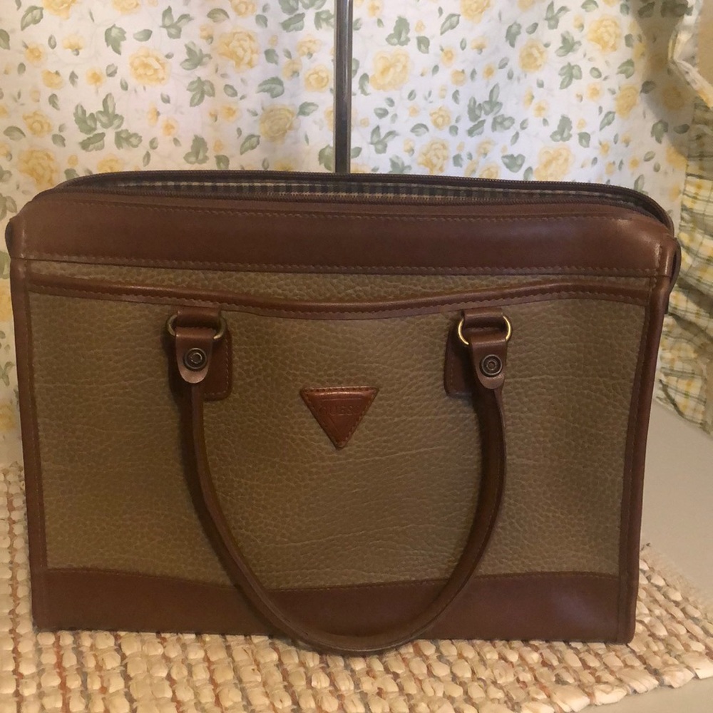 Guess Tote